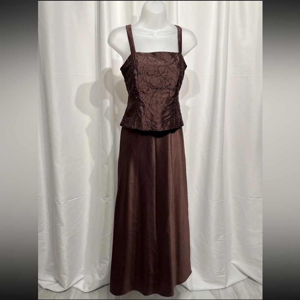 Jessica Howard 2 Piece Formal Suit Set Size 6 Brown Embroidered NWT - Picture 8 of 14